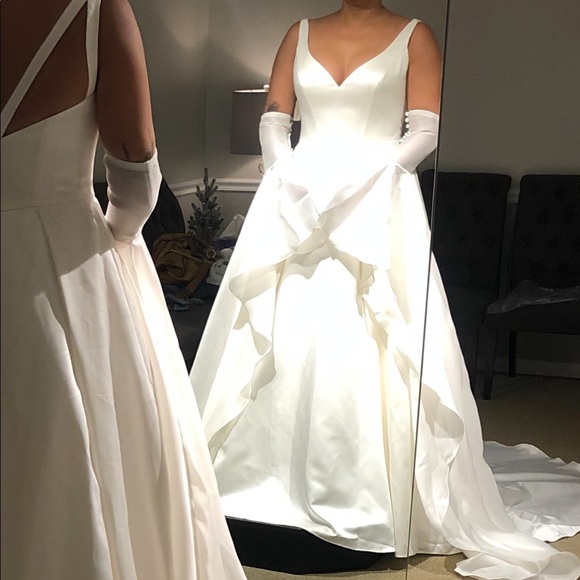 Mark Zunino Bridal Sleeves - Picture 3 of 3